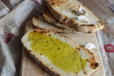 Il pane toscano e la fettunta