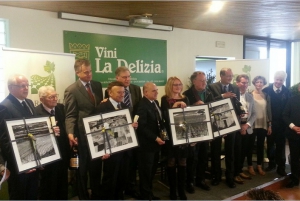 FILARI DI BOLLE, PROCLAMATI A CASARSA DELLA DELIZIA I VINCITORI DELLA PRIMA SELEZIONE DEGLI SPUMANTI DEL FRIULI VENEZIA GIULIA