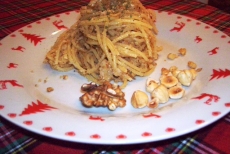 Spaghetti con le noci all&#039;avellinese